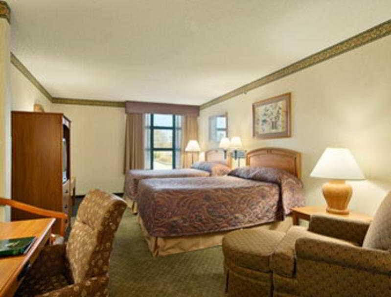 Wingate By Wyndham 3*